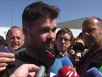 Gabriel Rufián hace un llamamiento en Alsasua a unirse contra el "fascismo azul, naranja y verde" Gabriel Rufián hace un llamamiento en Alsasua a unirse contra el "fascismo azul, naranja y verde"