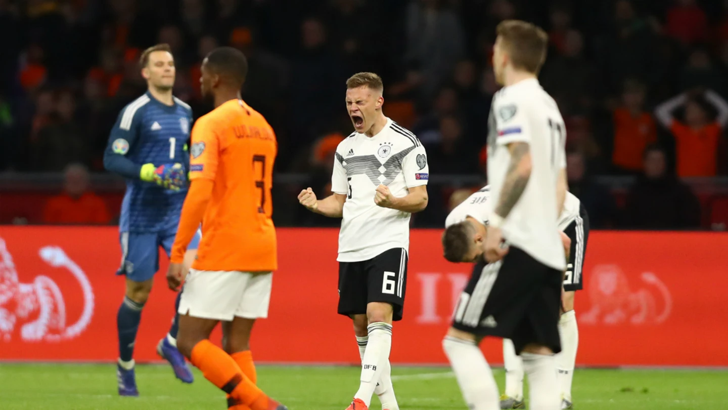 Alemania celebra un gol contra Holanda Alemania celebra un gol contra Holanda