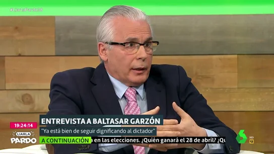 Baltasar Garzón defiende la exhumación de Franco Baltasar Garzón defiende la exhumación de Franco