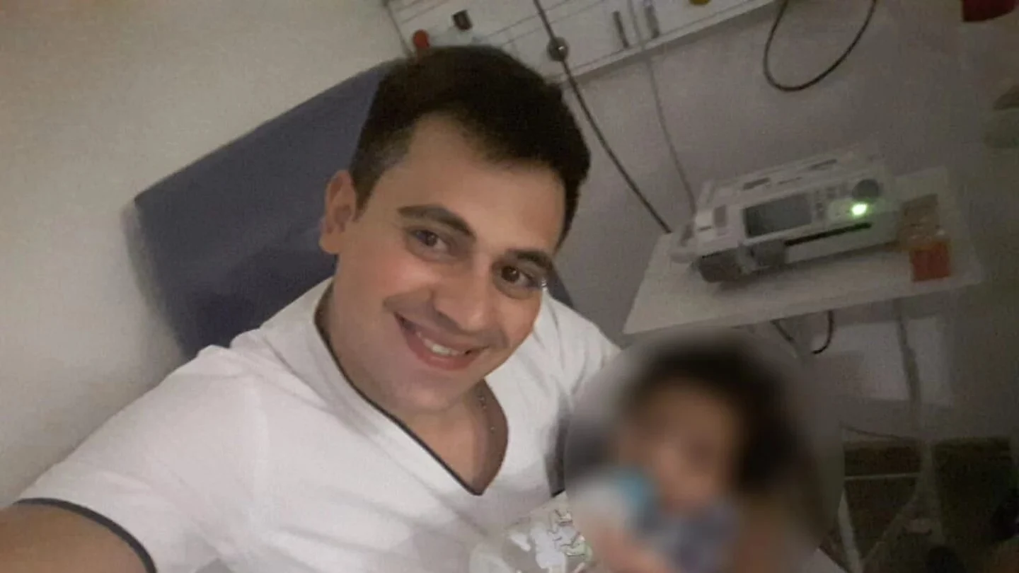 Matías Devincenzi y el pequeño Santino Matías Devincenzi y el pequeño Santino