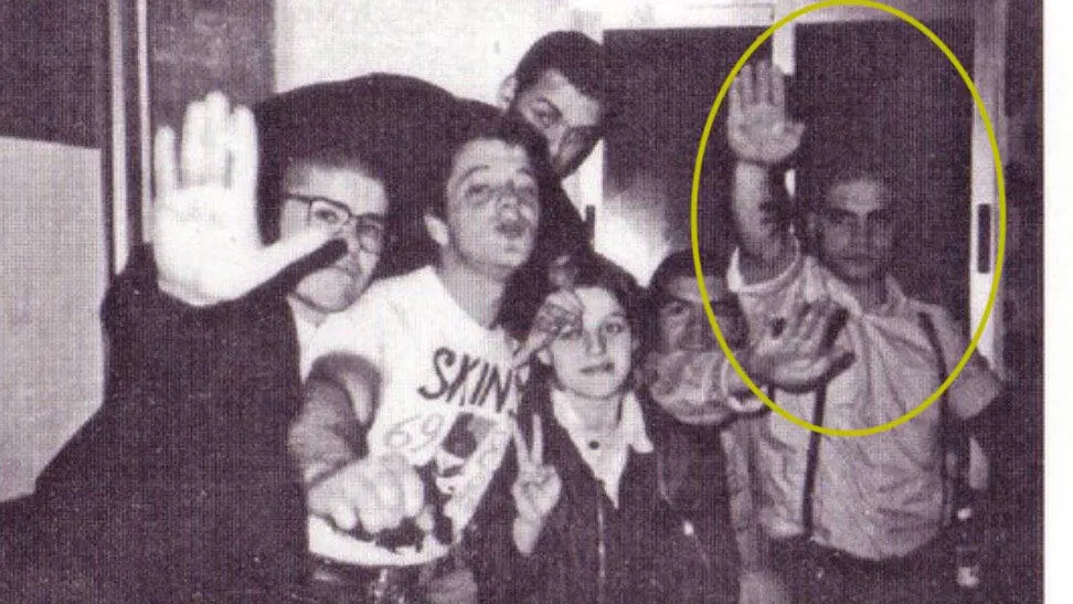 Ignacio Vega Peinado, miembro de VOX Toledo, haciendo el saludo nazi