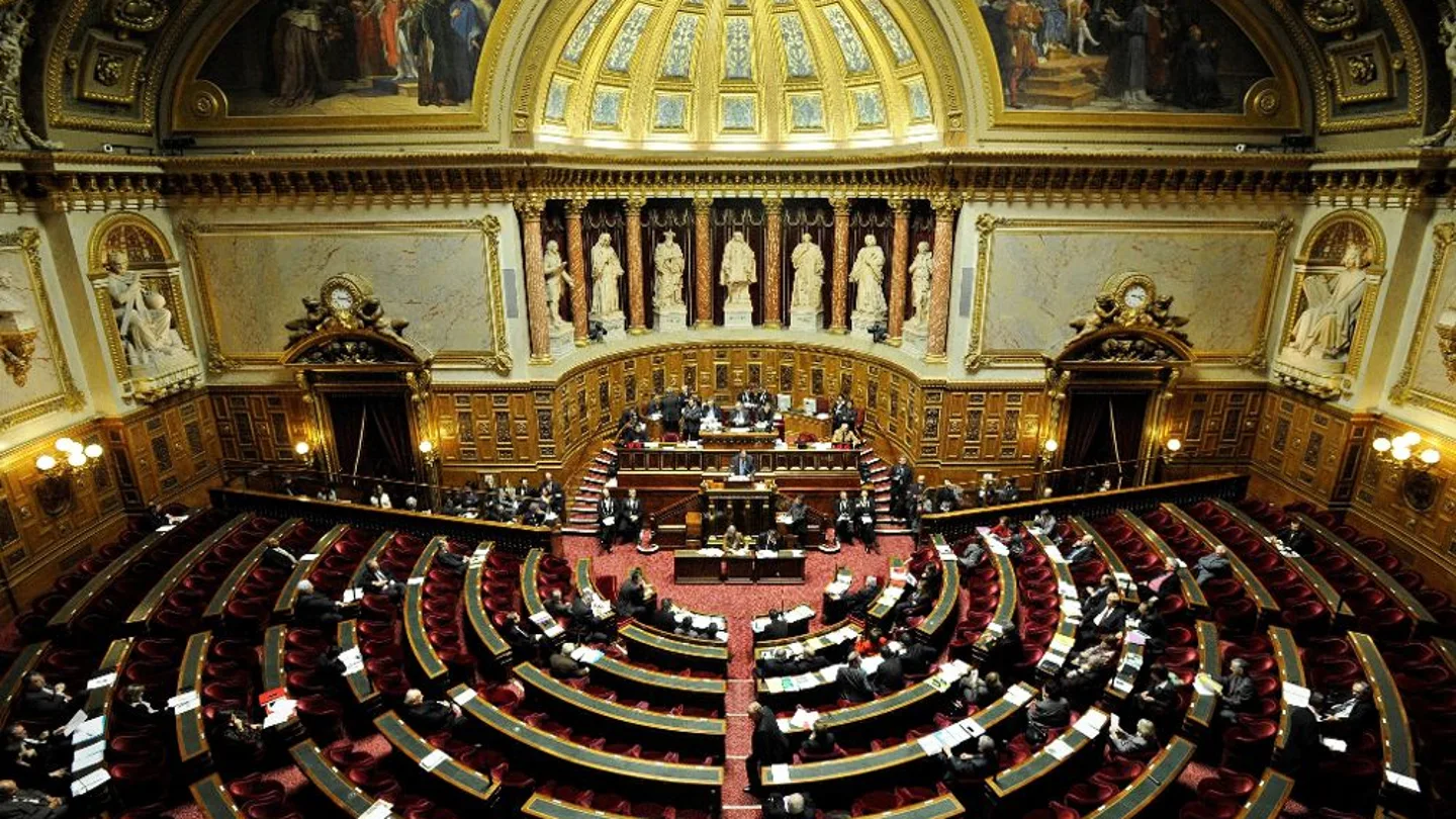 Vista general del Senado francés en una imagen de archivo. Vista general del Senado francés en una imagen de archivo.
