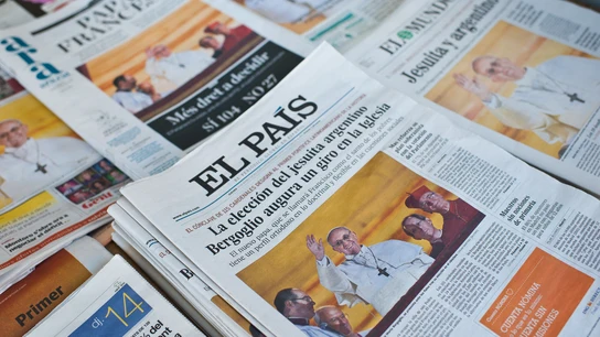 Portadas de periódicos el primer día del pontificado de Francisco. Portadas de periódicos el primer día del pontificado de Francisco.