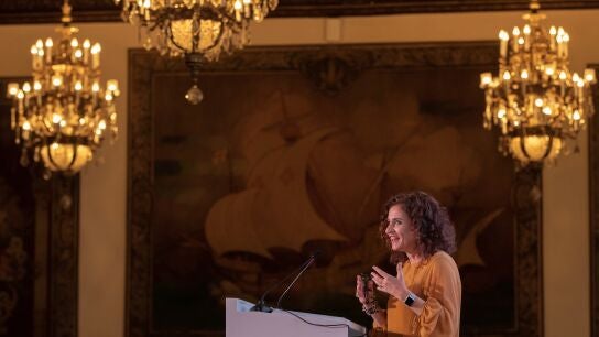 La ministra de Hacienda, Mar&iacute;a Jes&uacute;s Montero