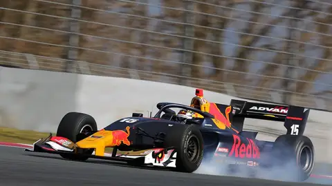 Dan Ticktum Dan Ticktum, en los test 2019 de Súper Fórmula en Fuji.