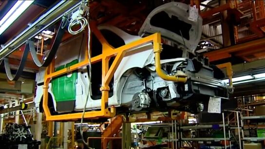 Nissan recortar&aacute; 600 empleos en Catalu&ntilde;a