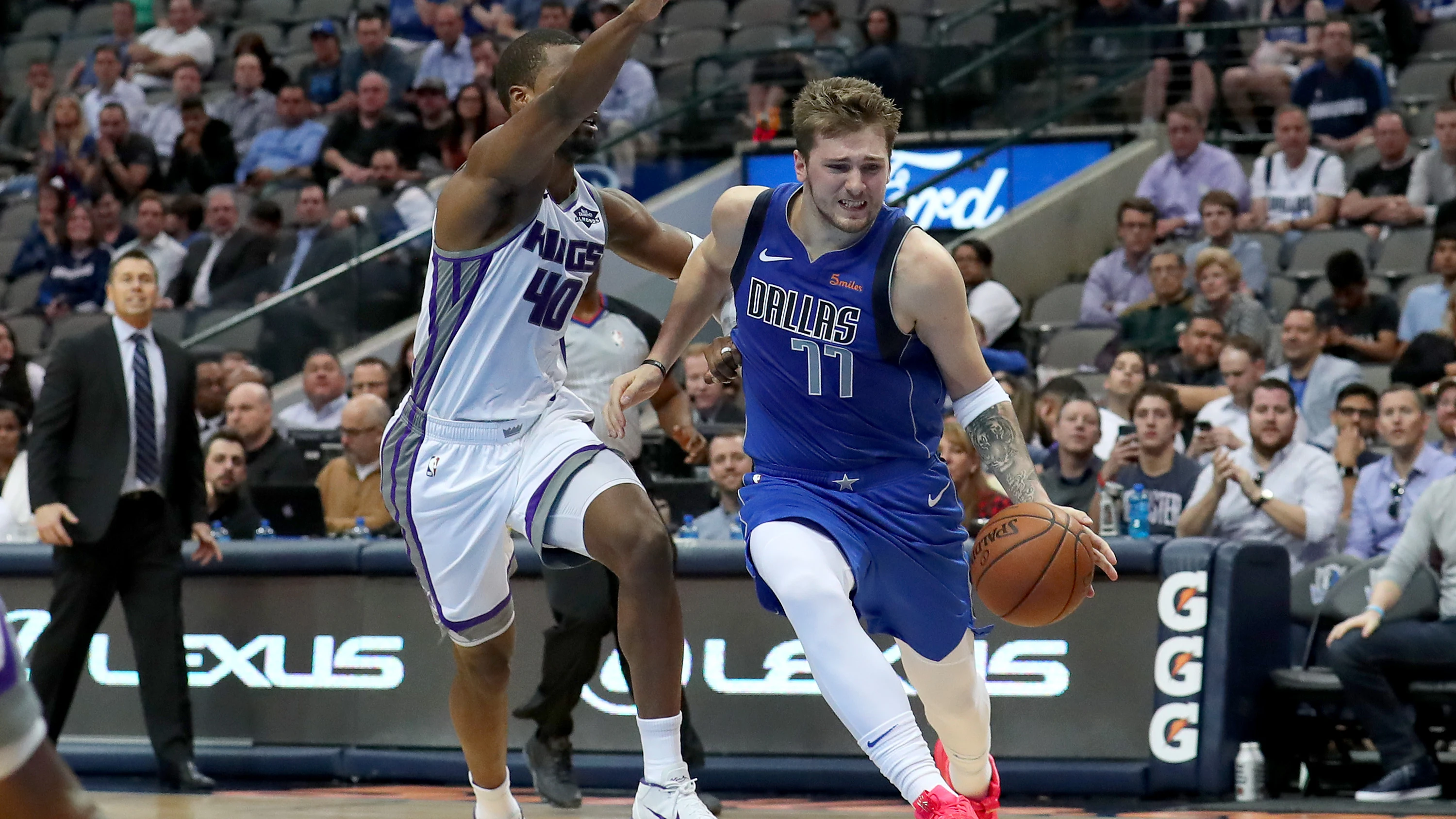 Luka Doncic, en acción contra los Kings