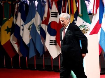 El escritor peruano Mario Vargas Llosa El escritor peruano Mario Vargas Llosa