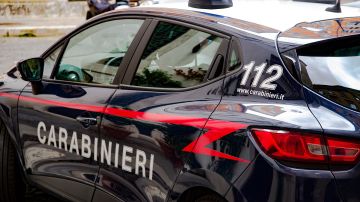 Imagen de archivo de un coche de los Carabinieri, la policía italiana