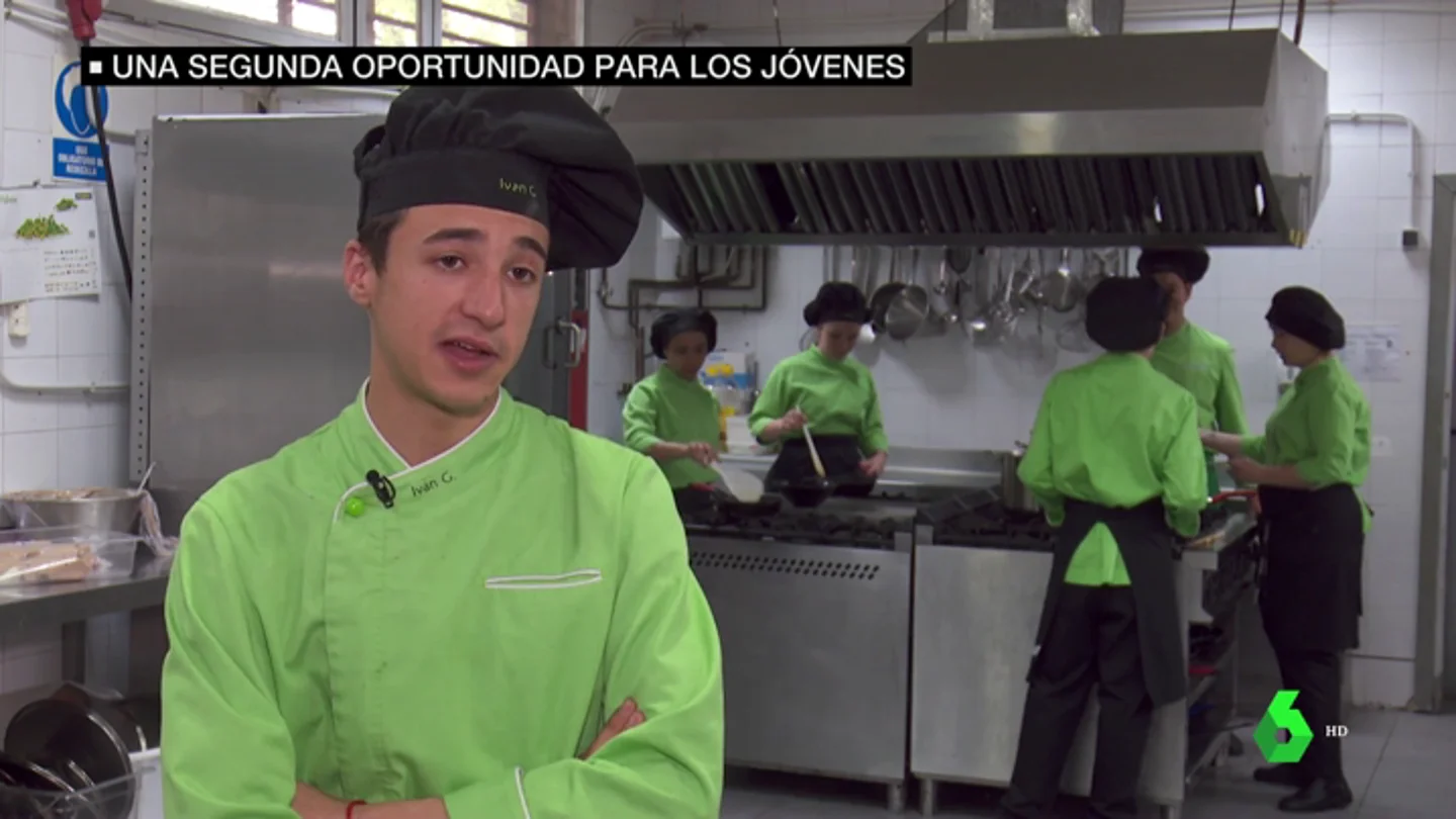 De sentir que "no valían para nada" a cumplir su sueño: 7.500 jóvenes buscan una segunda oportunidad en la formación profesional De sentir que "no valían para nada" a cumplir su sueño: 7.500 jóvenes buscan una segunda oportunidad en la formación profesional