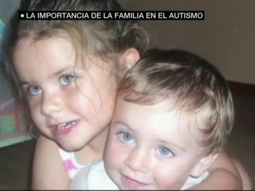 Laura y su hermano Laura y su hermano