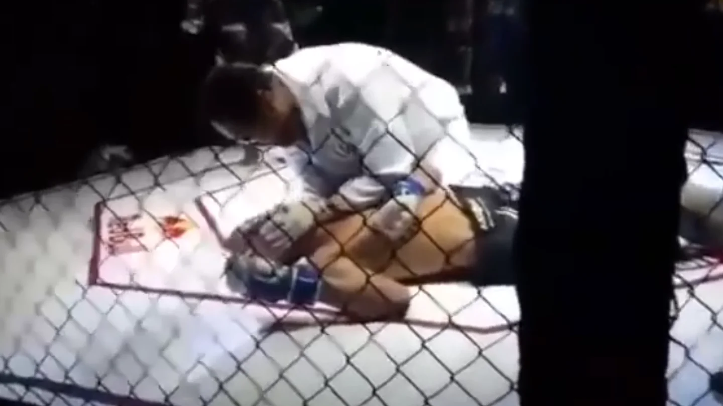 El luchador Mateus Fernandes en el ring El luchador Mateus Fernandes en el ring