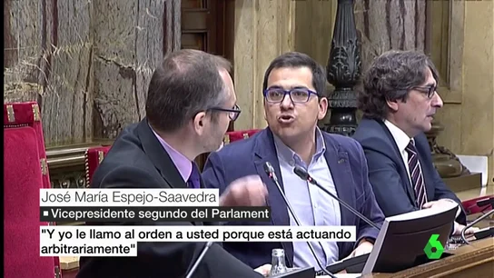 Tensión entre el Vicepresidente del Parlament y la oposición después de que Inés Arrimadas leyese artículos "xenófobos" de Quim Torra Tensión entre el Vicepresidente del Parlament y la oposición después de que Inés Arrimadas leyese artículos "xenófobos" de Quim Torra