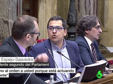 Tensión entre el Vicepresidente del Parlament y la oposición después de que Inés Arrimadas leyese artículos "xenófobos" de Quim Torra Tensión entre el Vicepresidente del Parlament y la oposición después de que Inés Arrimadas leyese artículos "xenófobos" de Quim Torra