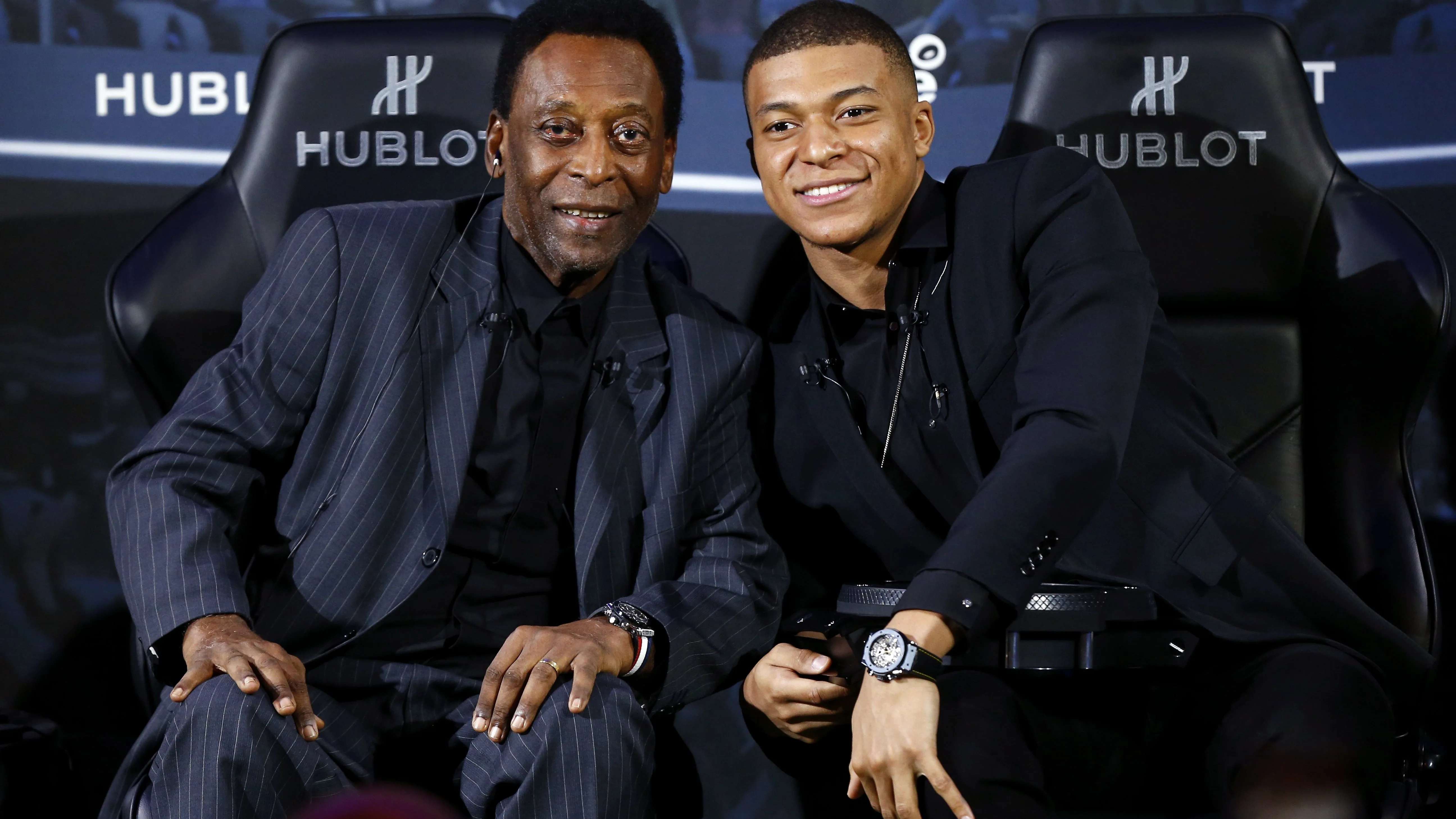 Pelé y Mbappé, en un encuentro en París