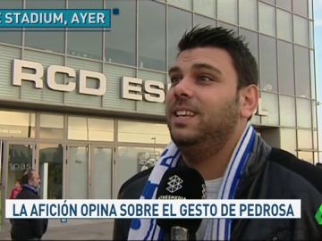 La afición del Espanyol entiende a Pedrosa: "Si me encuentro a Messi yo también le pediría la camiseta" La afición del Espanyol entiende a Pedrosa: "Si me encuentro a Messi yo también le pediría la camiseta"