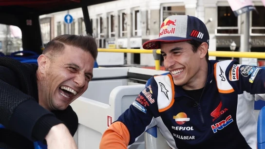 Marc Márquez y Joaquín en la entrevista más surrealista Marc Márquez y Joaquín en la entrevista más surrealista