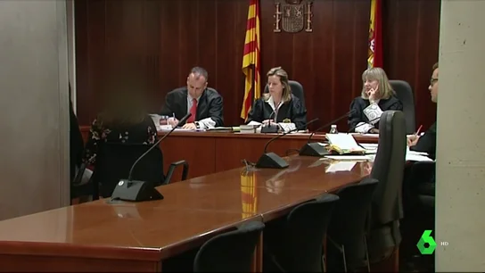 El relato de la niña embarazada por las violaciones de su padre: "Me desperté. Me había bajado las bragas y me estaba tocando" El relato de la niña embarazada por las violaciones de su padre: "Me desperté. Me había bajado las bragas y me estaba tocando"