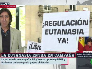 Martín Pallín y Benjamín Prado analizan el debate sobre la eutanasia: "Hay una zona de la derecha que quiere juntar conceptos morales y legales" Martín Pallín y Benjamín Prado analizan el debate sobre la eutanasia: "Hay una zona de la derecha que quiere juntar conceptos morales y legales"
