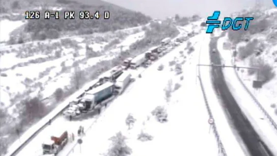 Accidente múltiple en la A-1 Accidente múltiple en la A-1