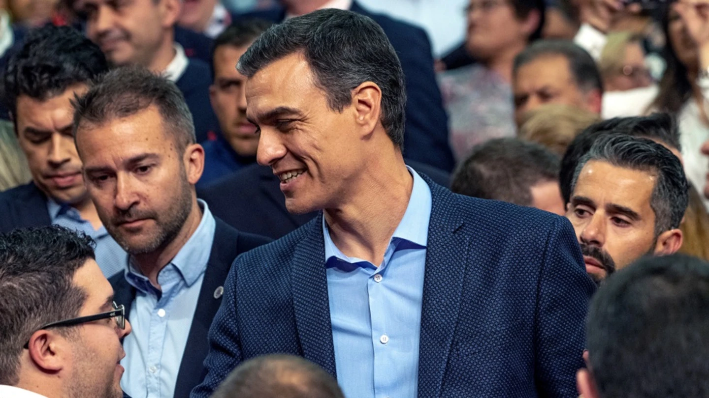 El secretario general del PSOE y presidente del Gobierno, Pedro Sánchez, participa en un acto de precampaña en Toledo El secretario general del PSOE y presidente del Gobierno, Pedro Sánchez, participa en un acto de precampaña en Toledo
