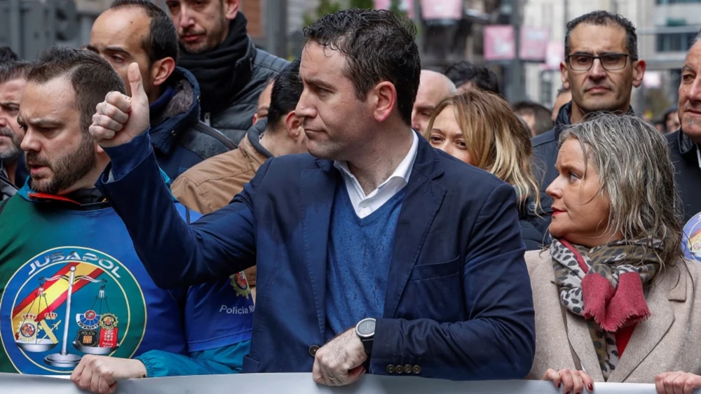 Teodoro García Egea en la manifestación de Jusapol