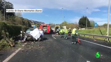 Muere una persona en una colisión provocada por un vehículo que circulaba en sentido contrario en la A-8 en Cantabria