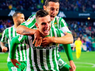Giovani Lo Celso y Andrés Guardado celebrando un gol del Betis Giovani Lo Celso y Andrés Guardado celebrando un gol del Betis