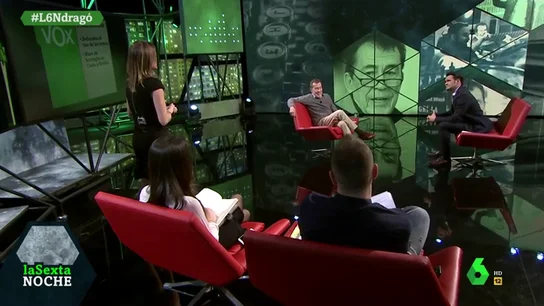 Fernando Sánchez Dragó: "Las grandes corporaciones financian la llegada de migrantes porque les interesa importar mano de obra barata" Fernando Sánchez Dragó: "Las grandes corporaciones financian la llegada de migrantes porque les interesa importar mano de obra barata"