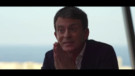 El enfrentamiento entre Ada Colau y Manuel Valls: "Tú también eres del poder. Eres la primera persona de las élites que es alcaldesa en Barcelona" El enfrentamiento entre Ada Colau y Manuel Valls: "Tú también eres del poder. Eres la primera persona de las élites que es alcaldesa en Barcelona"