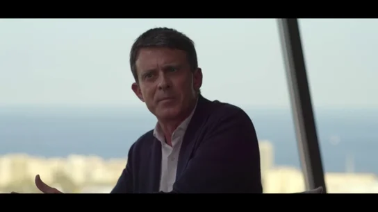 El mensaje de Manuel Valls a Ada Colau: "No eres una activista, eres alcaldesa de Barcelona y tienes una responsabilidad" El mensaje de Manuel Valls a Ada Colau: "No eres una activista, eres alcaldesa de Barcelona y tienes una responsabilidad"