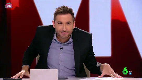 Frank Blanco se mete ne la piel de Ferreras para hablar de política: "Sé tanto de periodismo que al 'New York Times' lo van a llamar 'New York Frank'" Frank Blanco se mete ne la piel de Ferreras para hablar de política: "Sé tanto de periodismo que al 'New York Times' lo van a llamar 'New York Frank'"