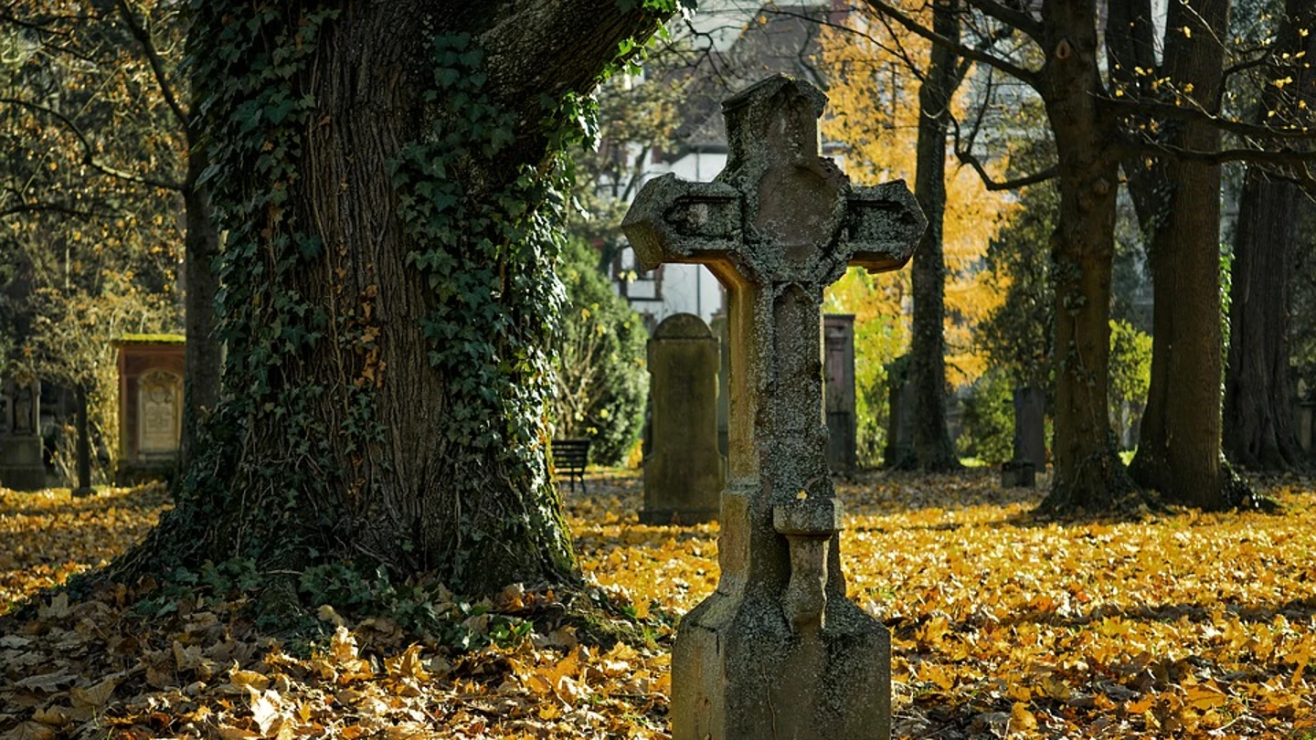 Imagen de archivo de un cementerio Imagen de archivo de un cementerio