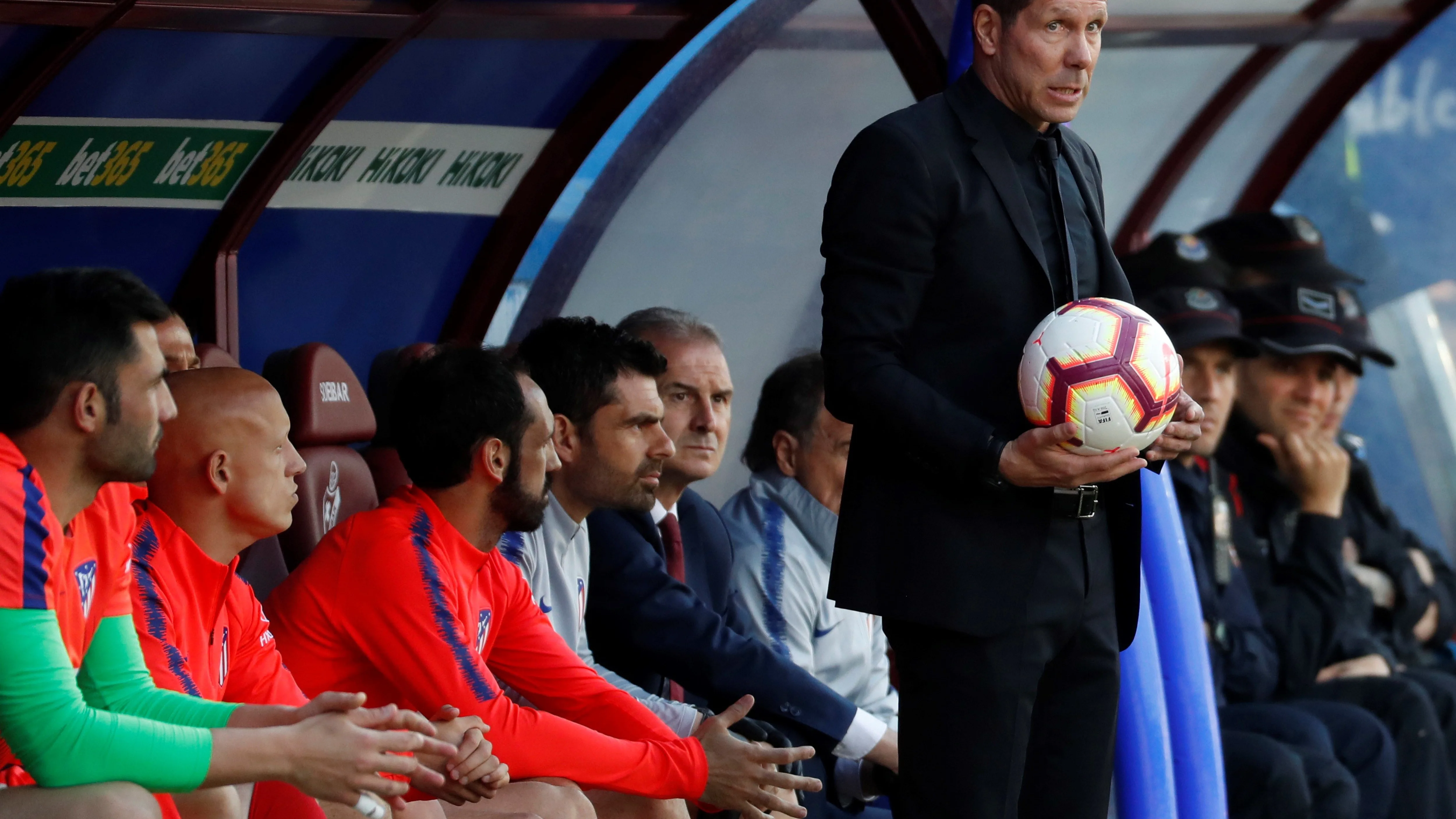 Simeone, en la banda de Ipurua