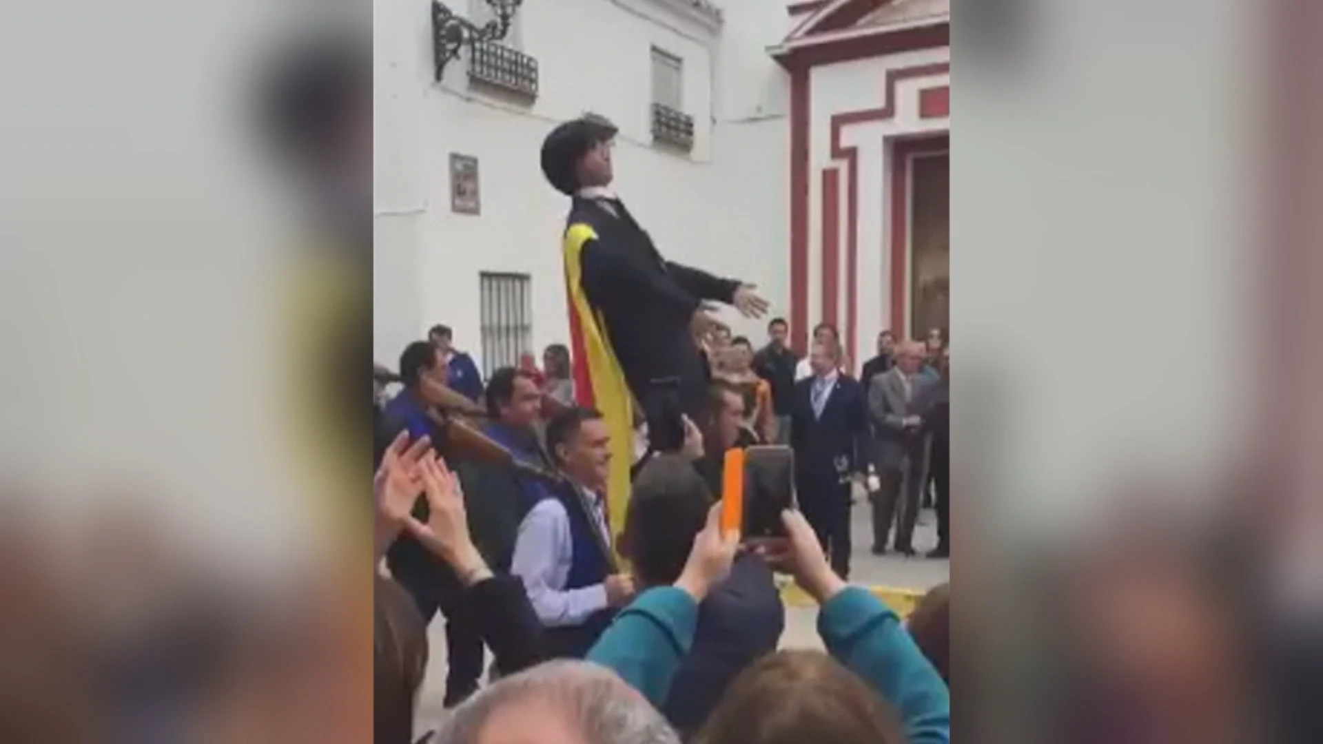 Muñeco representando a Puigdemont en Coripe, Sevilla