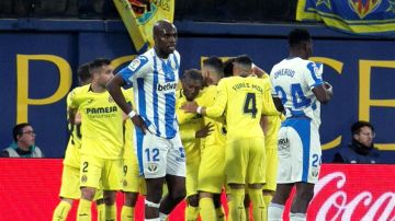 Los jugadores del Villarreal celebran un gol ante el Leganés