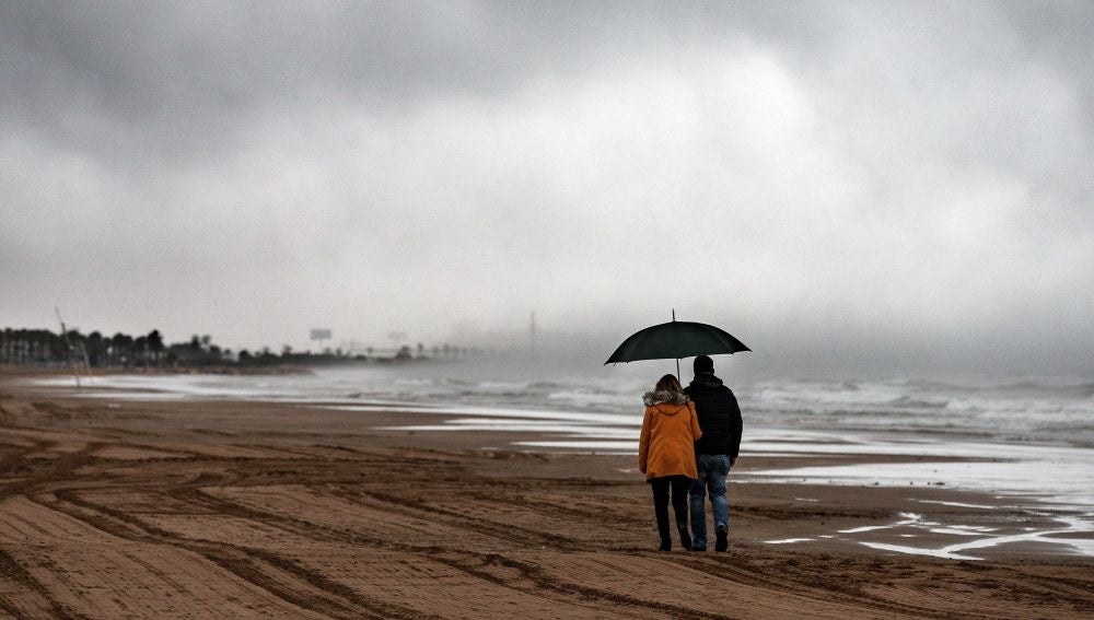El temporal de lluvia y viento continúa en la Comunidad Valenciana