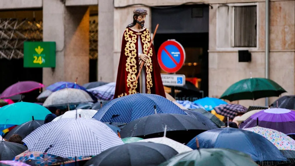 La procesión de Jesús Cautivo en Oviedo La procesión de Jesús Cautivo en Oviedo
