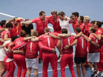España celebra una victoria España celebra una victoria