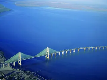 Puente de Vasco de Gama  Puente de Vasco de Gama