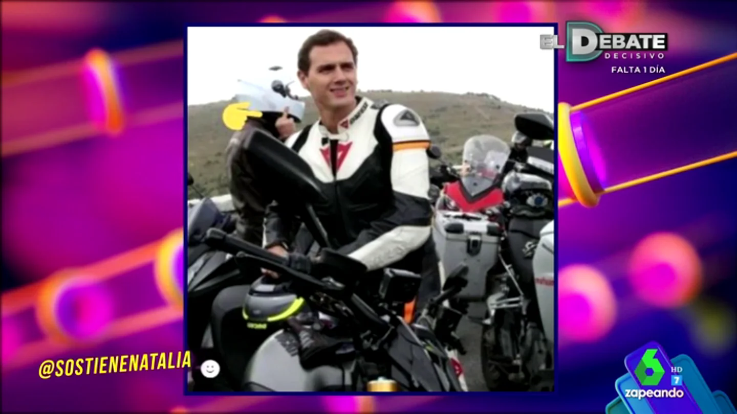 Albert Rivera subido a una moto Albert Rivera subido a una moto