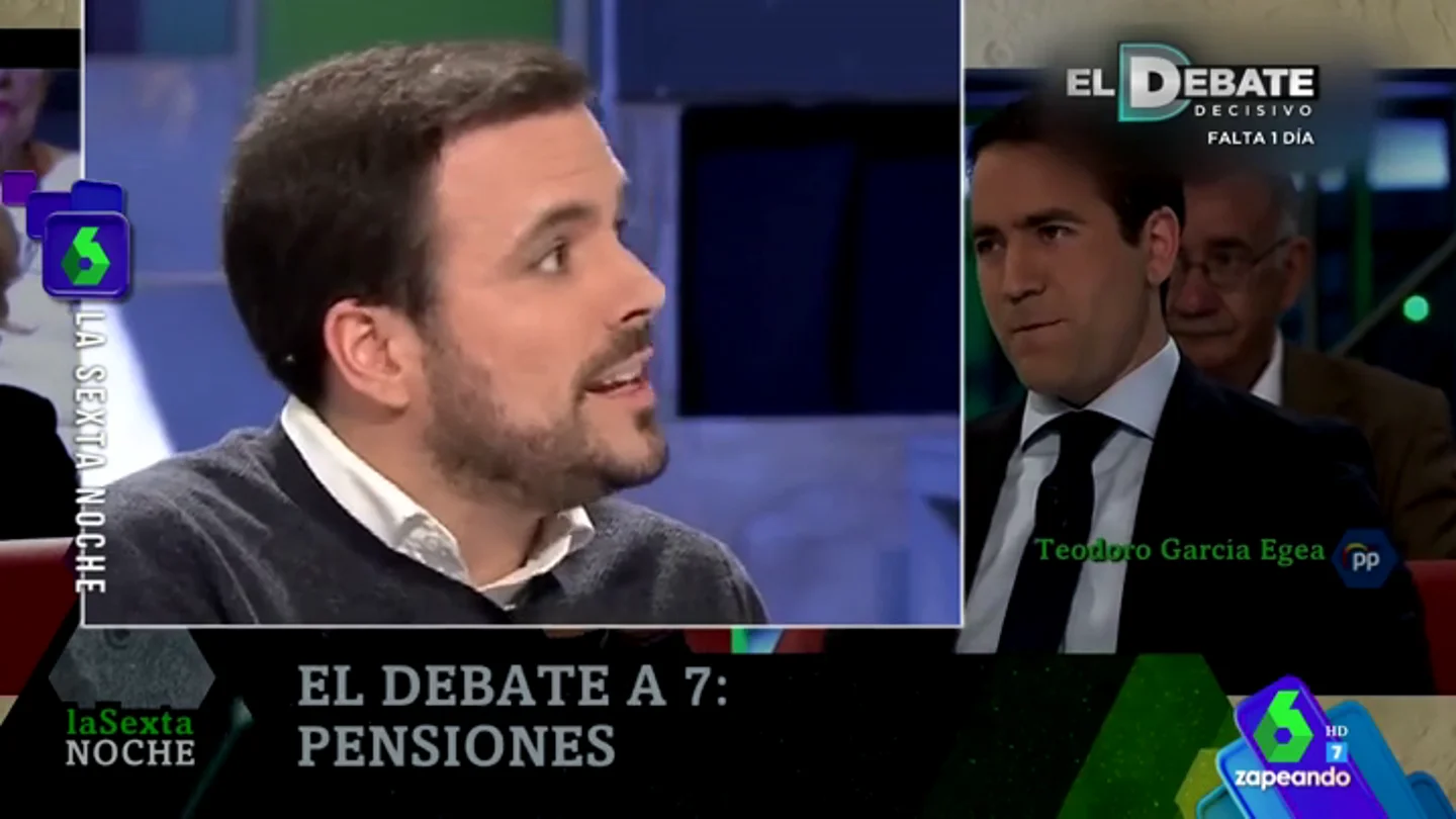 Una araña trepa por Alberto Garzón Una araña trepa por Alberto Garzón