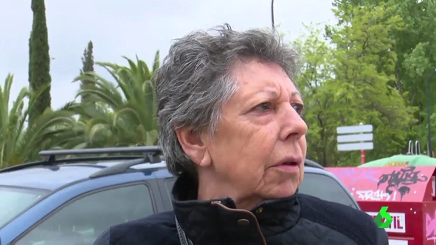 El caso de Rosa, otra víctima de la estafa a los mayores: le vendieron dos relojes por 50 euros pero solo recibió un crucigrama El caso de Rosa, otra víctima de la estafa a los mayores: le vendieron dos relojes por 50 euros pero solo recibió un crucigrama