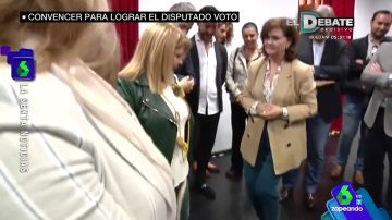 La vicepresidenta Carmen Calvo se arranca a bailar flamenco en su visita a Jerez de la Frontera