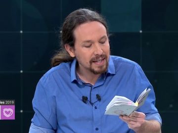 Debate TVE | Los artículos de la Constitución que ha leído Pablo Iglesias en el debate a cuatro Debate TVE | Los artículos de la Constitución que ha leído Pablo Iglesias en el debate a cuatro