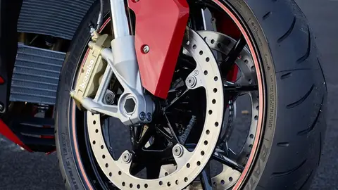 BMW S 1000 R BMW S 1000 R