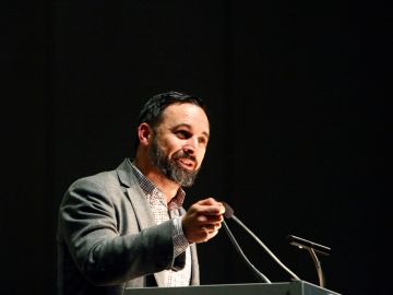 Imagen de Santiago Abascal en un acto electoral Imagen de Santiago Abascal en un acto electoral