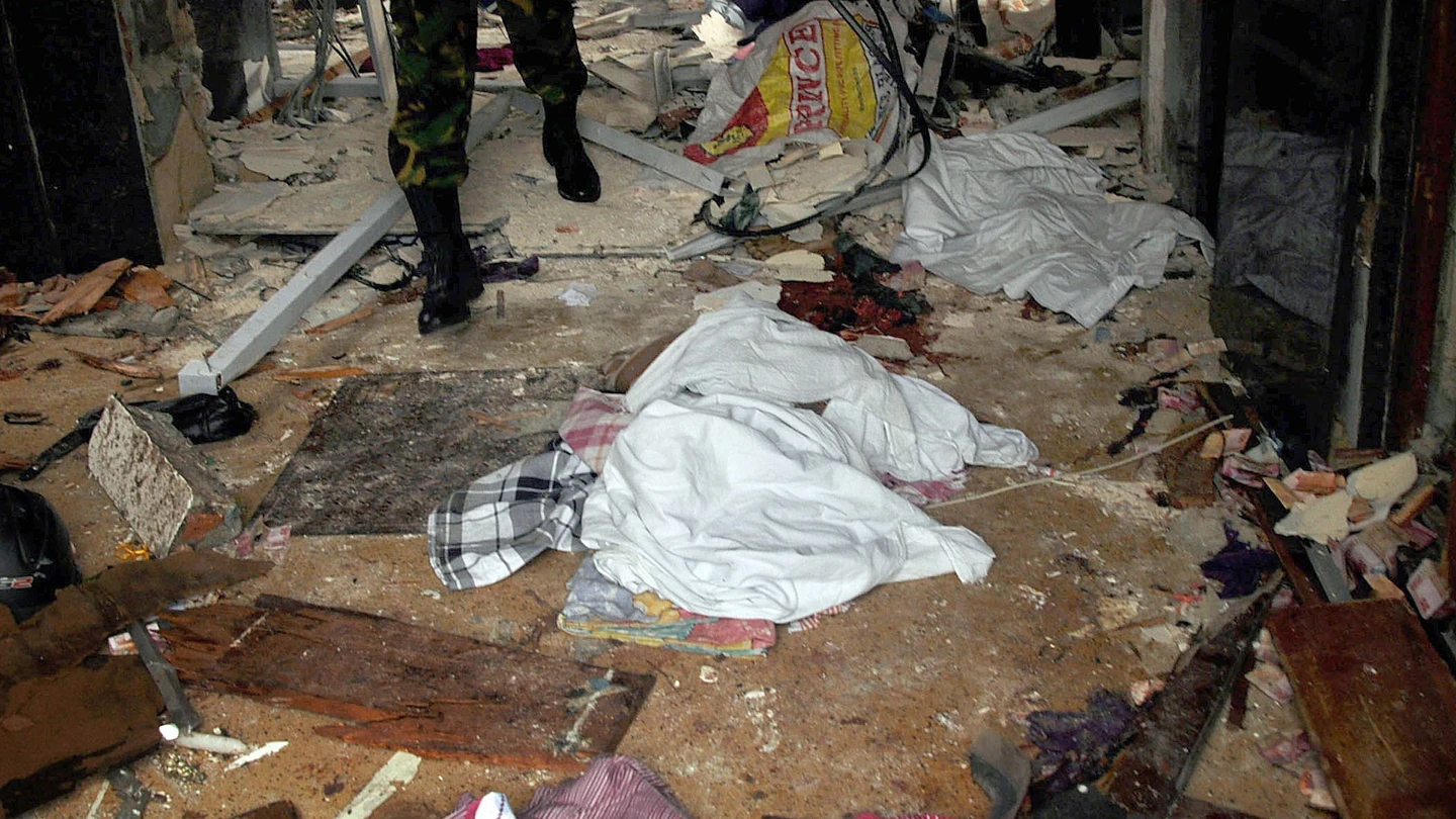 Ola de atentados en iglesias y hoteles de lujo en Sri Lanka Más de 300 muertos y 500 heridos en la ola de atentados de Sri Lanka