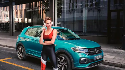 T-Cross y Cara Delevingne, imagen del SUV T-Cross y Cara Delevingne, imagen del SUV