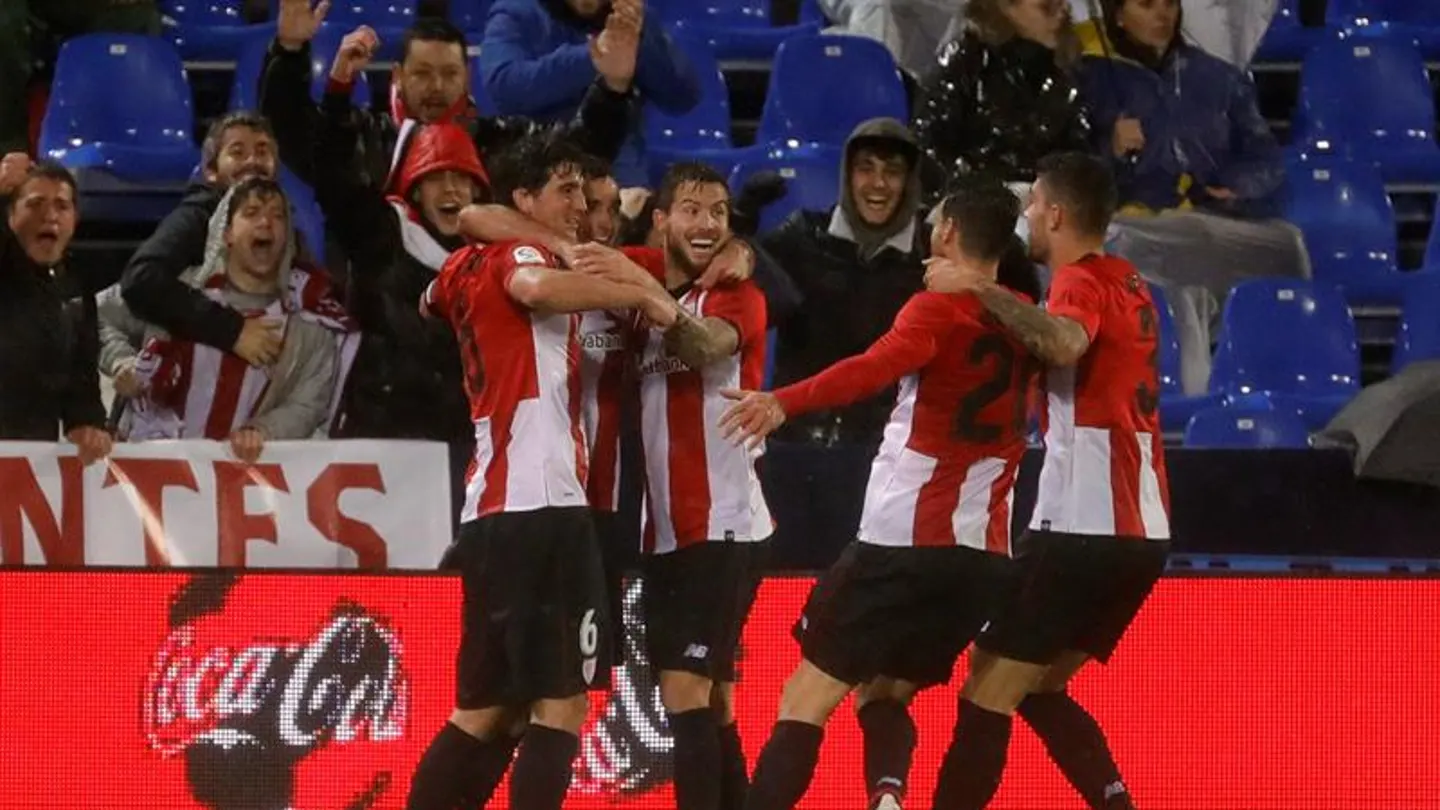 Los jugadores del Athletic celebran un gol en Butarque. Los jugadores del Athletic celebran un gol en Butarque.